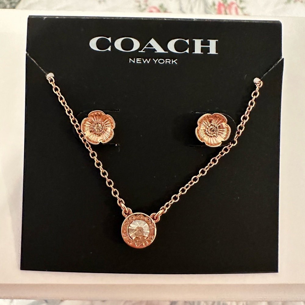 Coach rose gold earring and necklace set 🤍